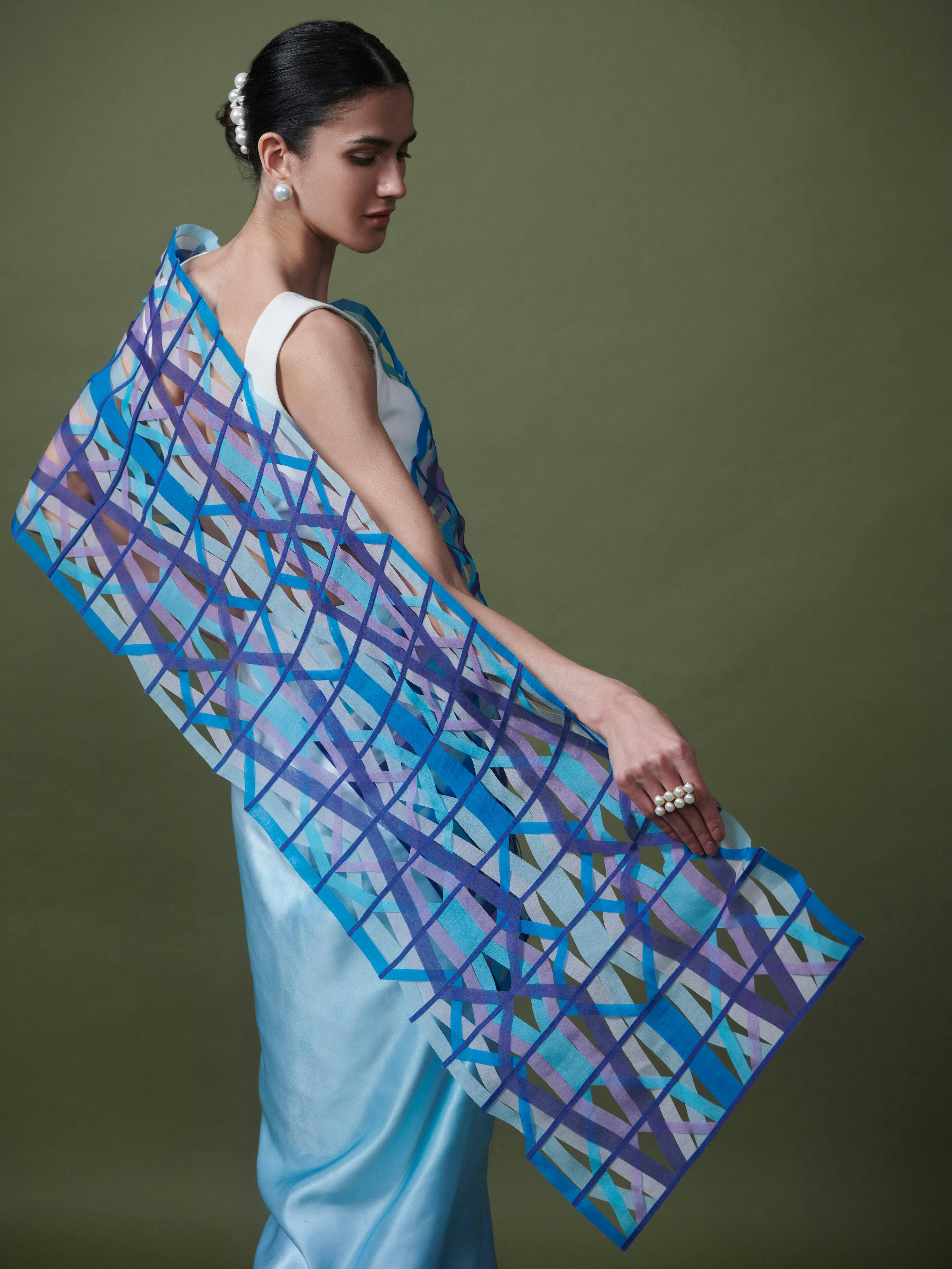 Thumbnail preview #2 for Polychromatic organza gauze saree