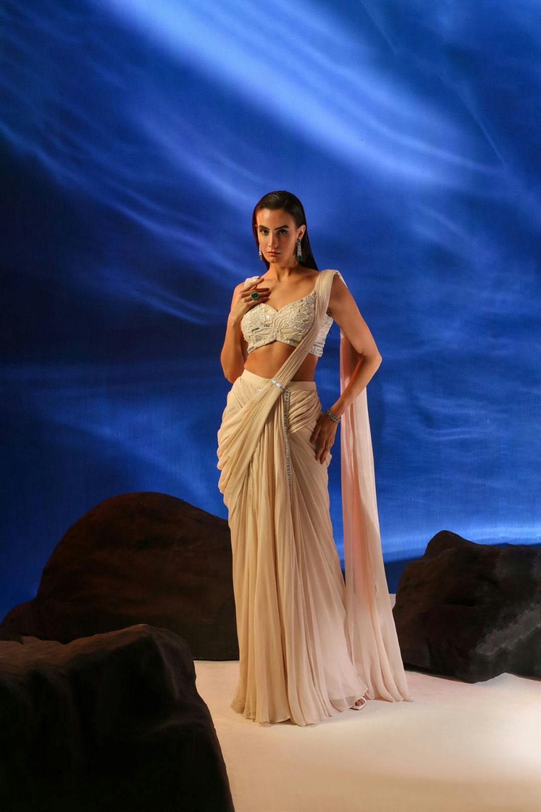 Thumbnail preview #0 for Nerida Saree