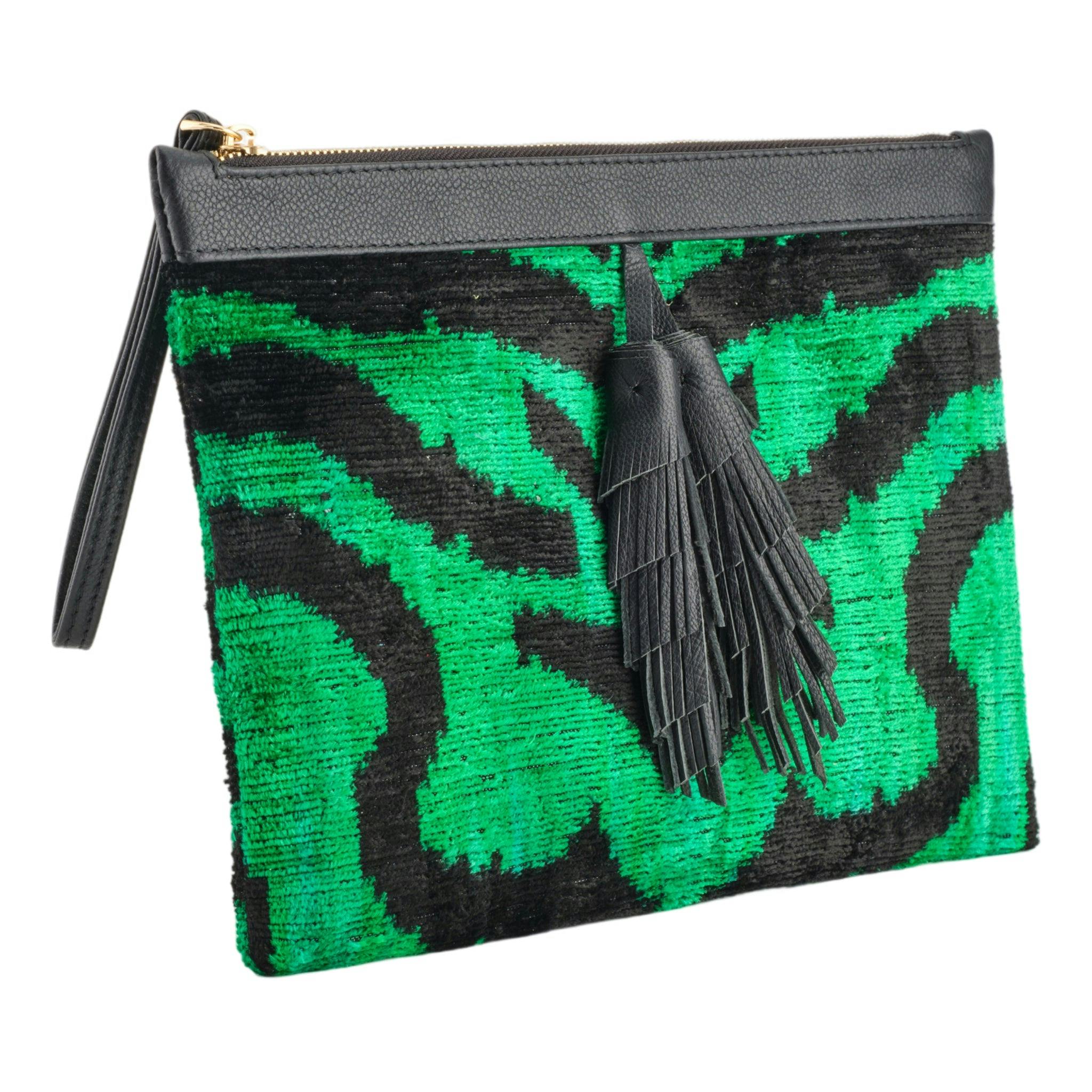 Thumbnail preview #2 for Emerald Green Flat Clutch With Tassel