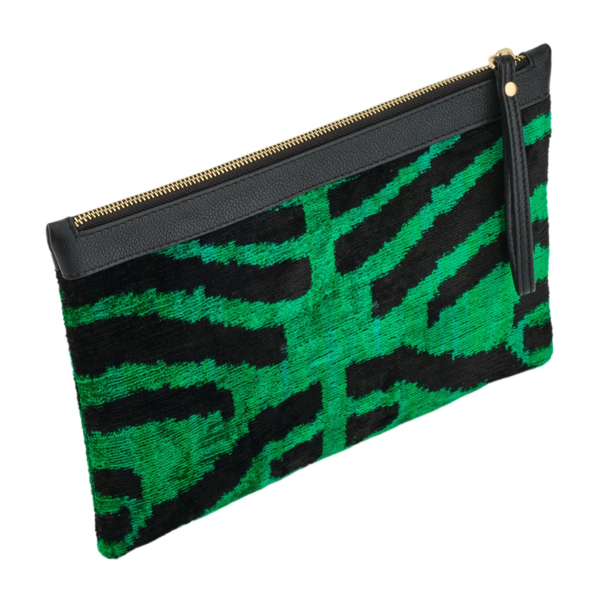 Thumbnail preview #3 for Emerald Green Flat Clutch With Tassel