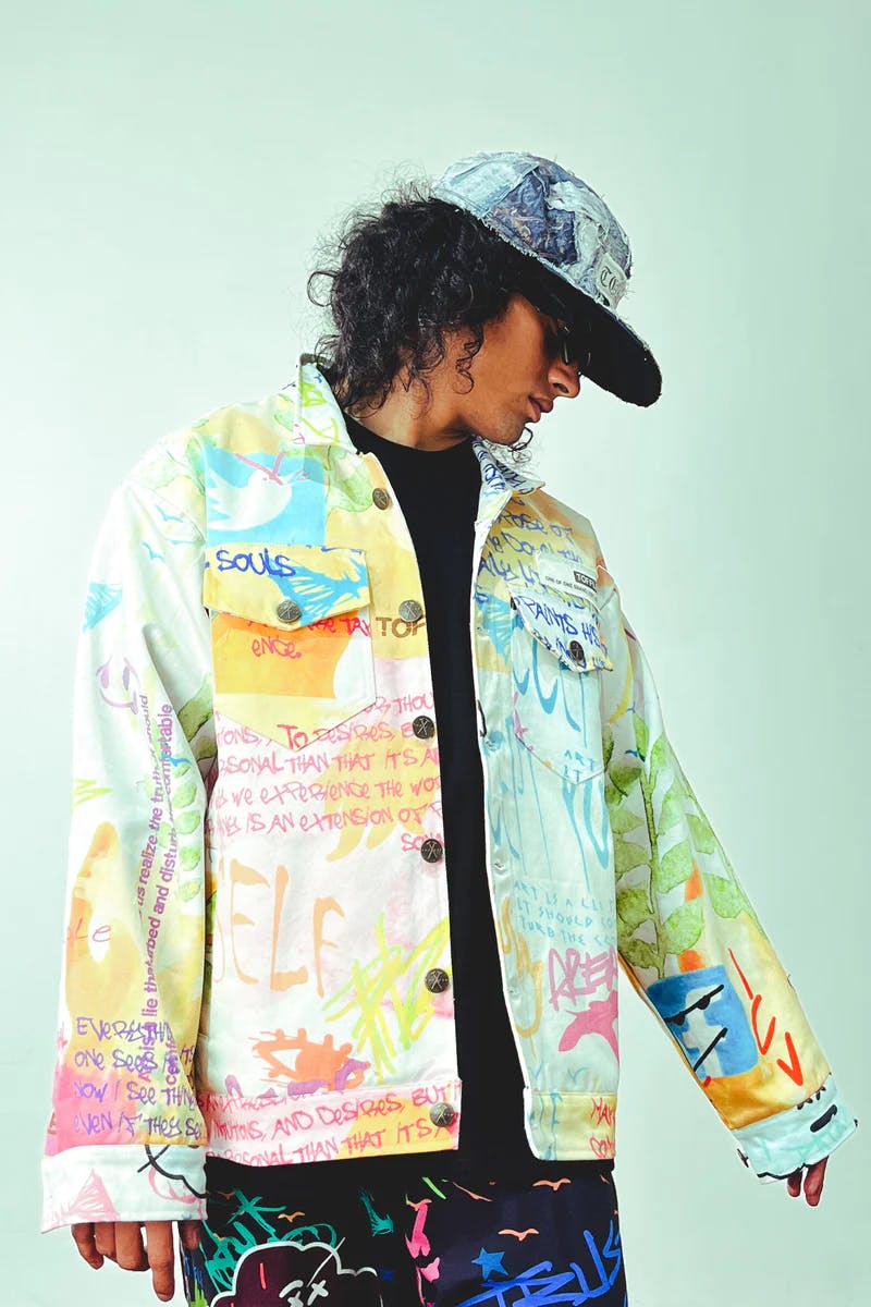 Graffiti White Jacket, a product by TOFFLE
