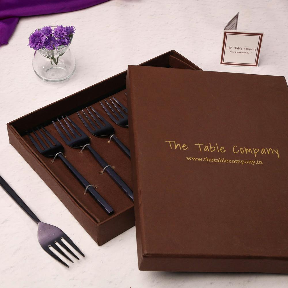 Thumbnail preview #1 for The Classic Titanium Cutlery - Set of 30