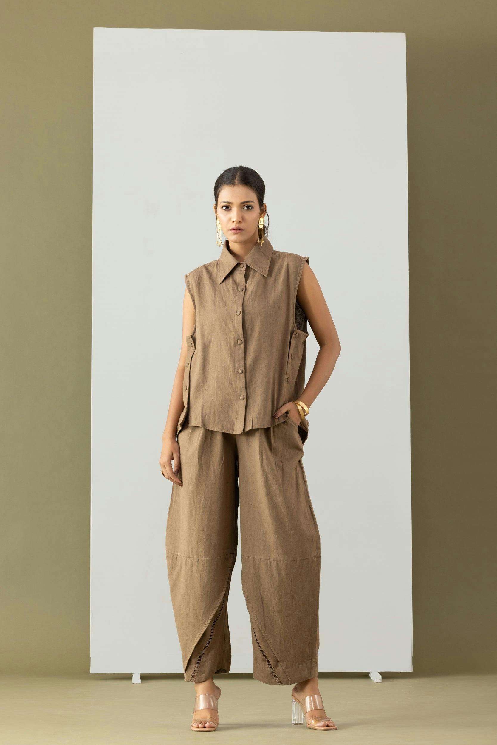 BRUN OXFORD BLOUSE, a product by MARKKAH STUDIO