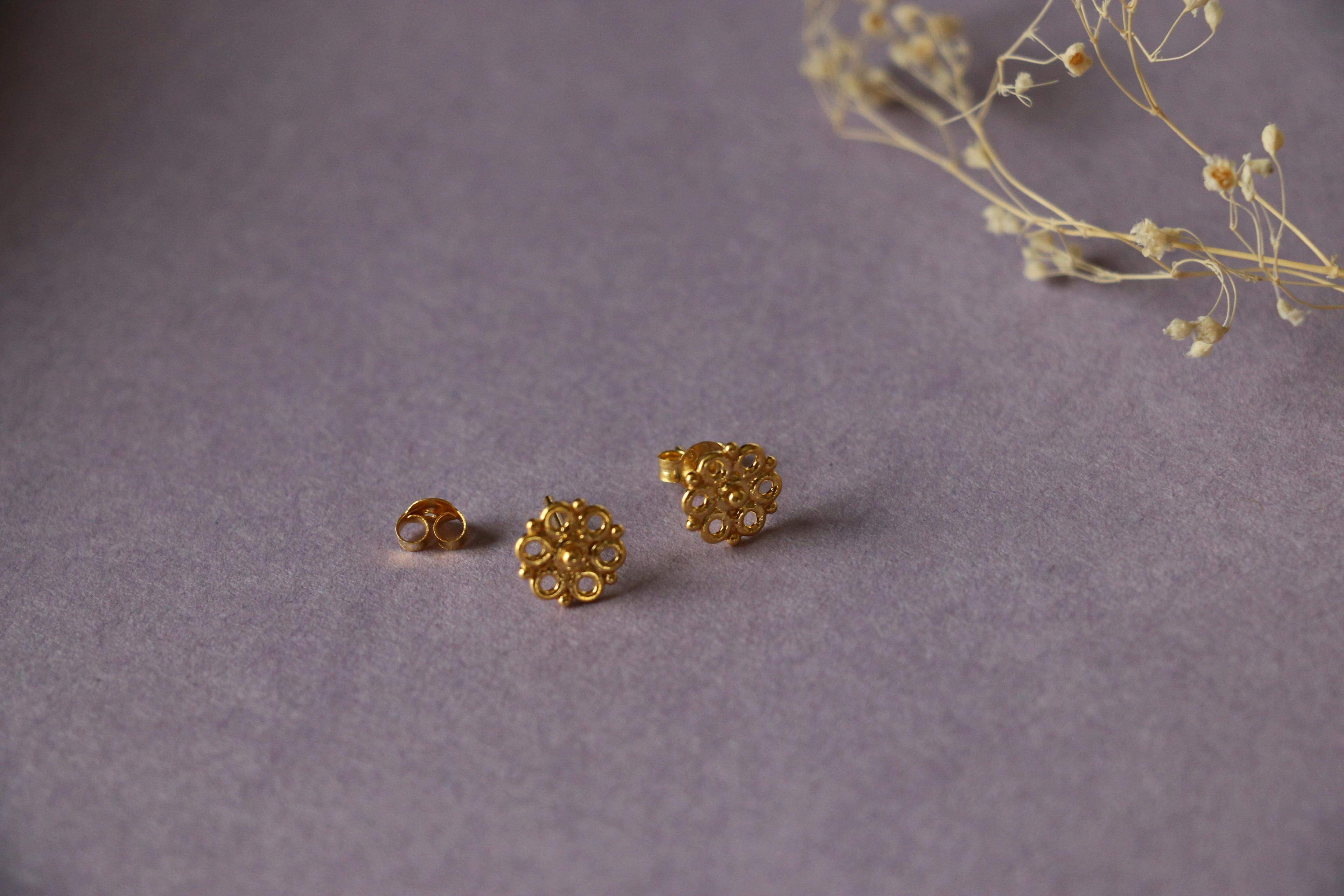 6 petal flower ear studs, a product by The Jewel Closet Store