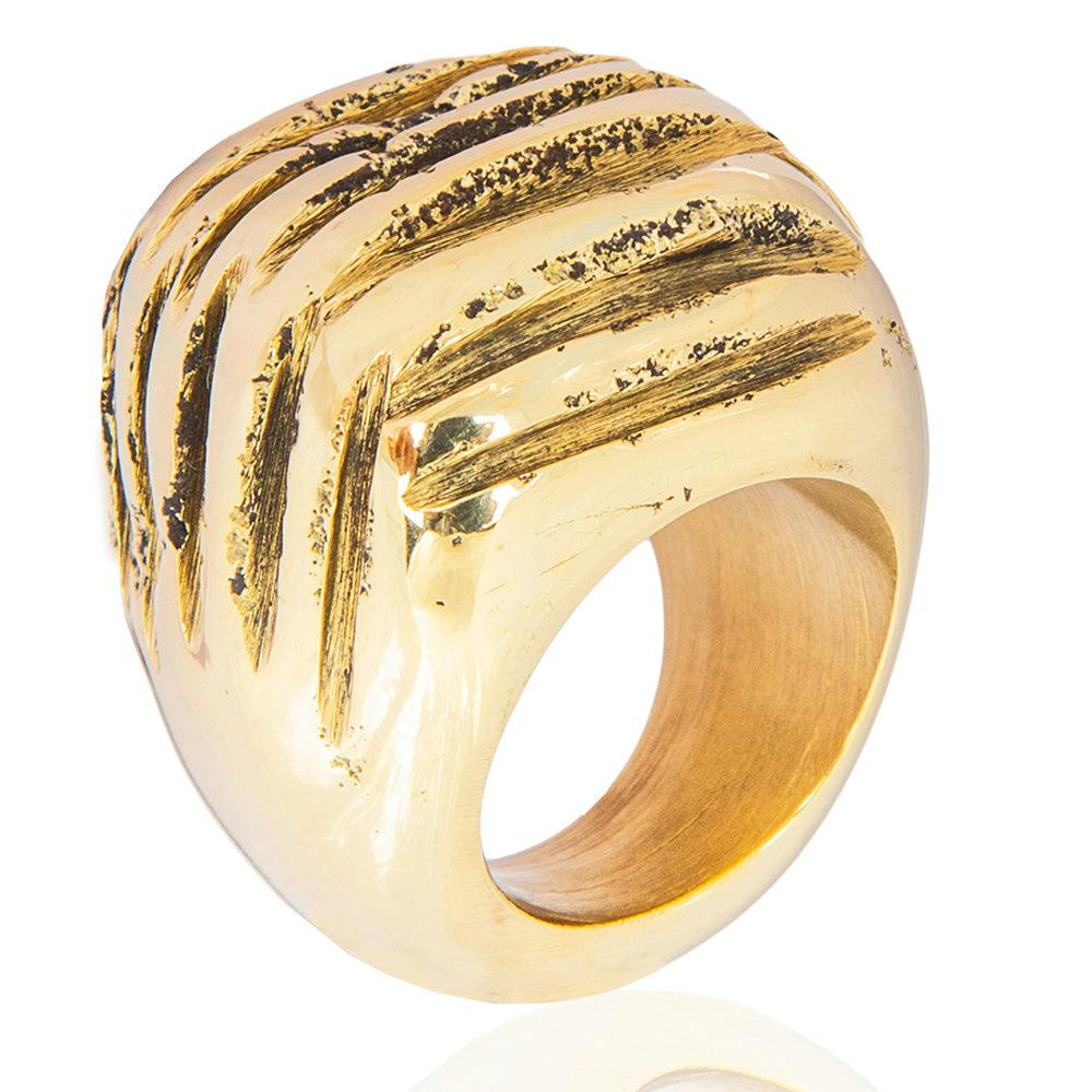 Betami Ring, a product by Adele Dejak