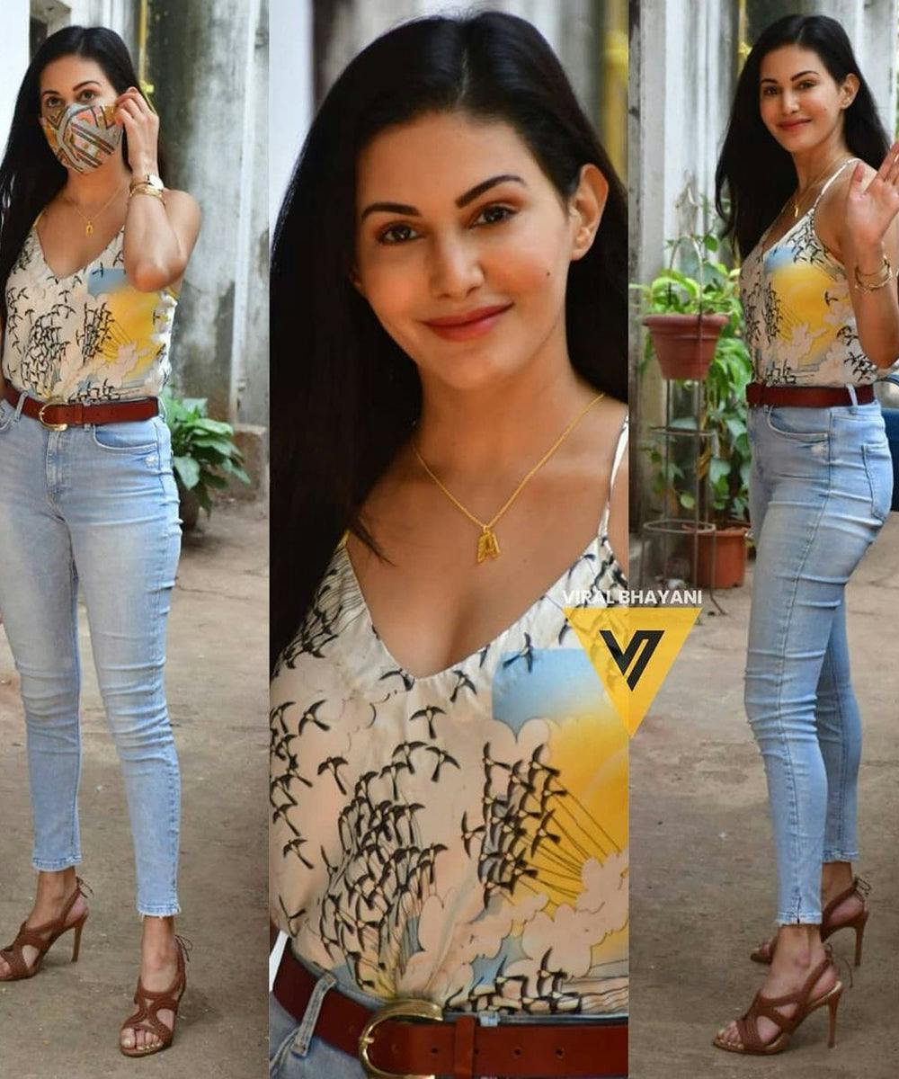 Thumbnail preview #1 for Amyra Dastur wearing MNSH Minimalistic Initial A Necklace