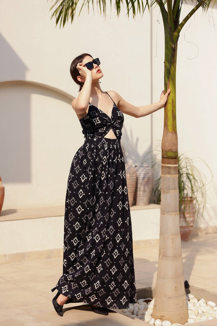 Thumbnail preview #7 for Heidi - Dark Moon Front Twist Maxi