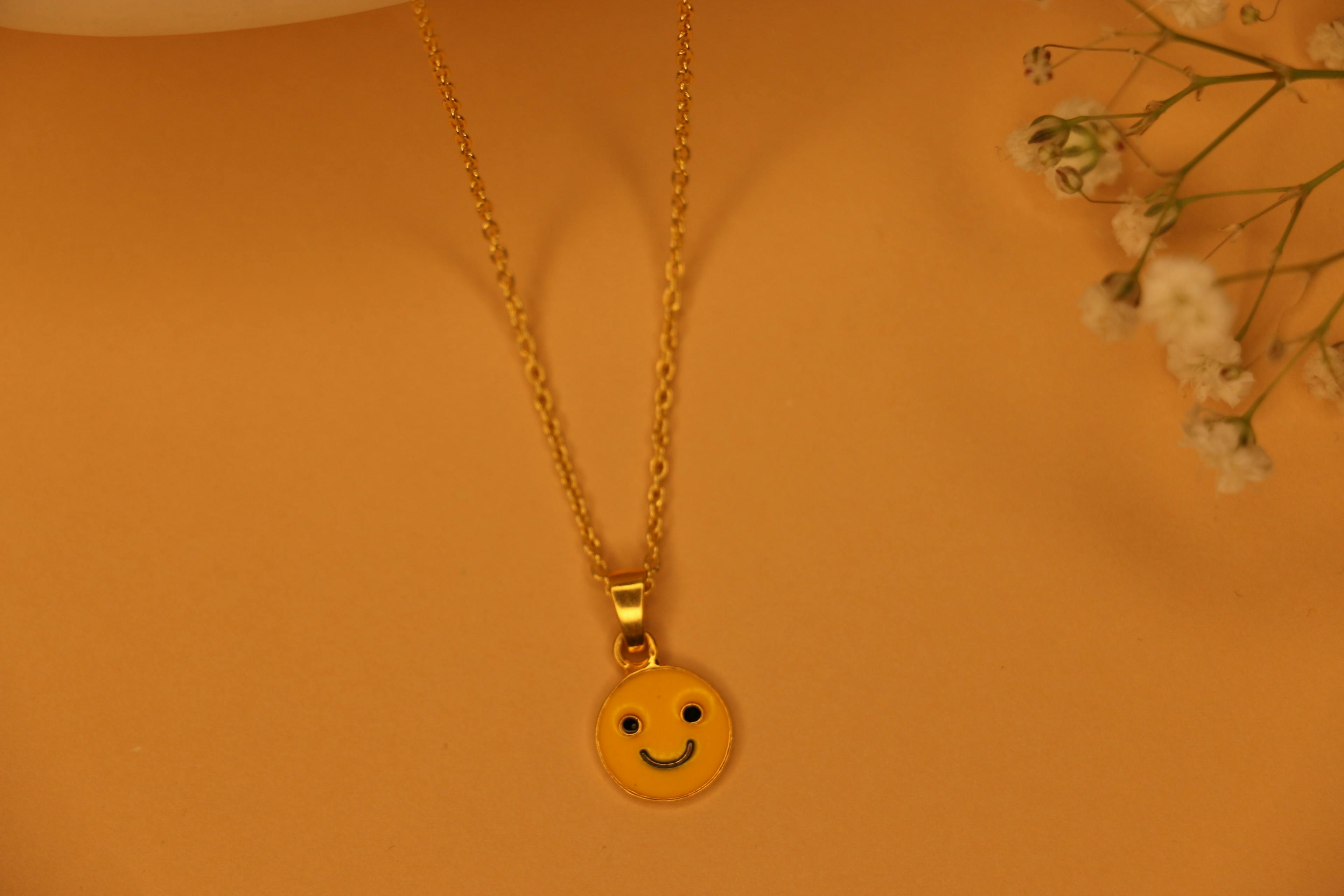 Thumbnail preview #3 for Smiley charm necklace