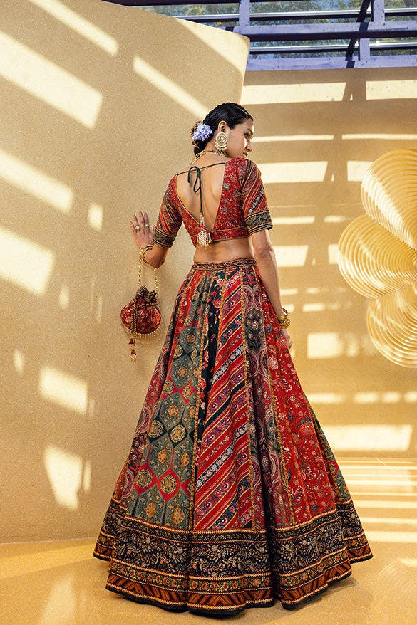 Thumbnail preview #3 for Ahilya Lehenga Set