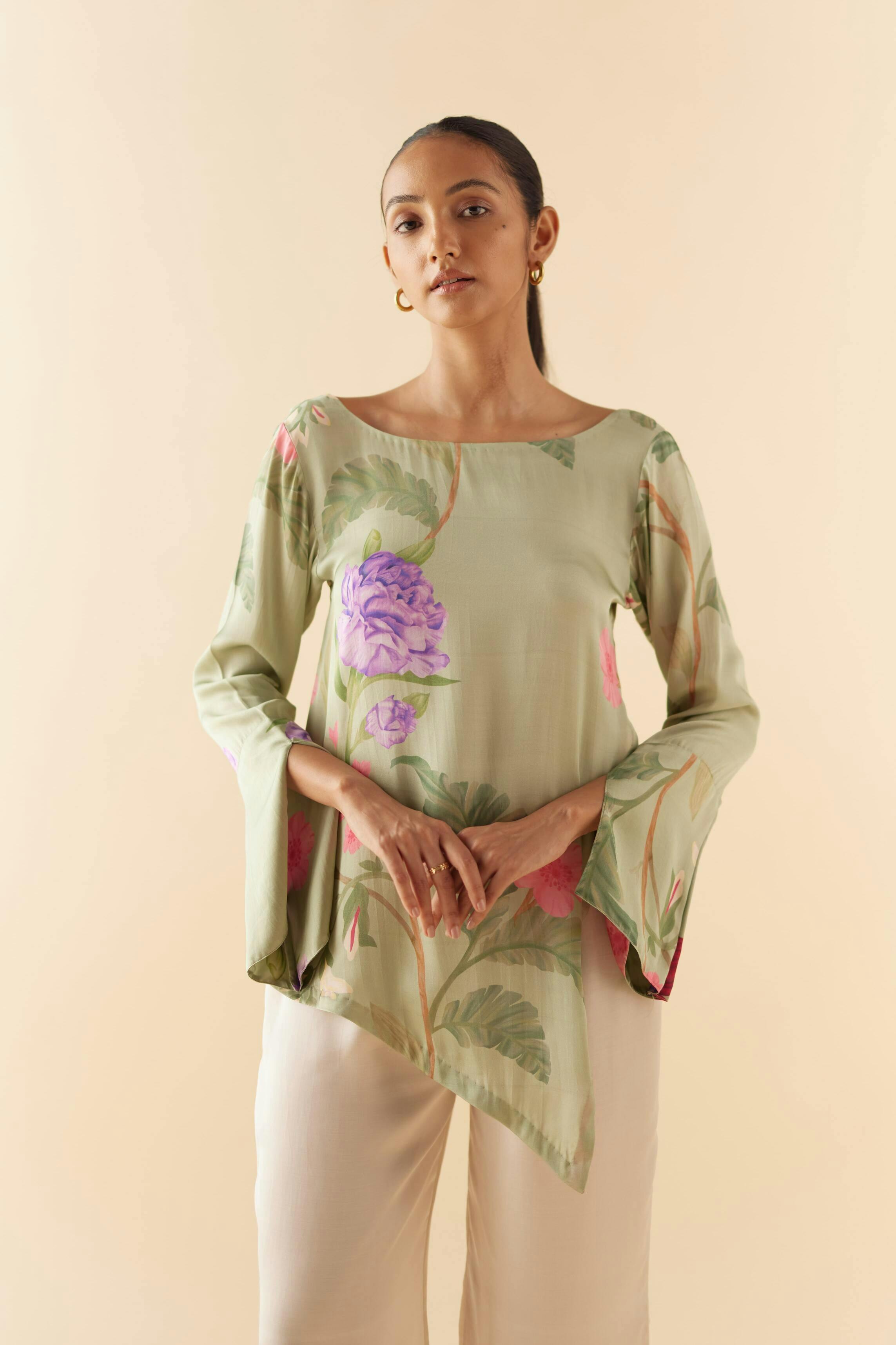 Thumbnail preview #1 for Jade Floral Dream Asymmetrical Lounge Top