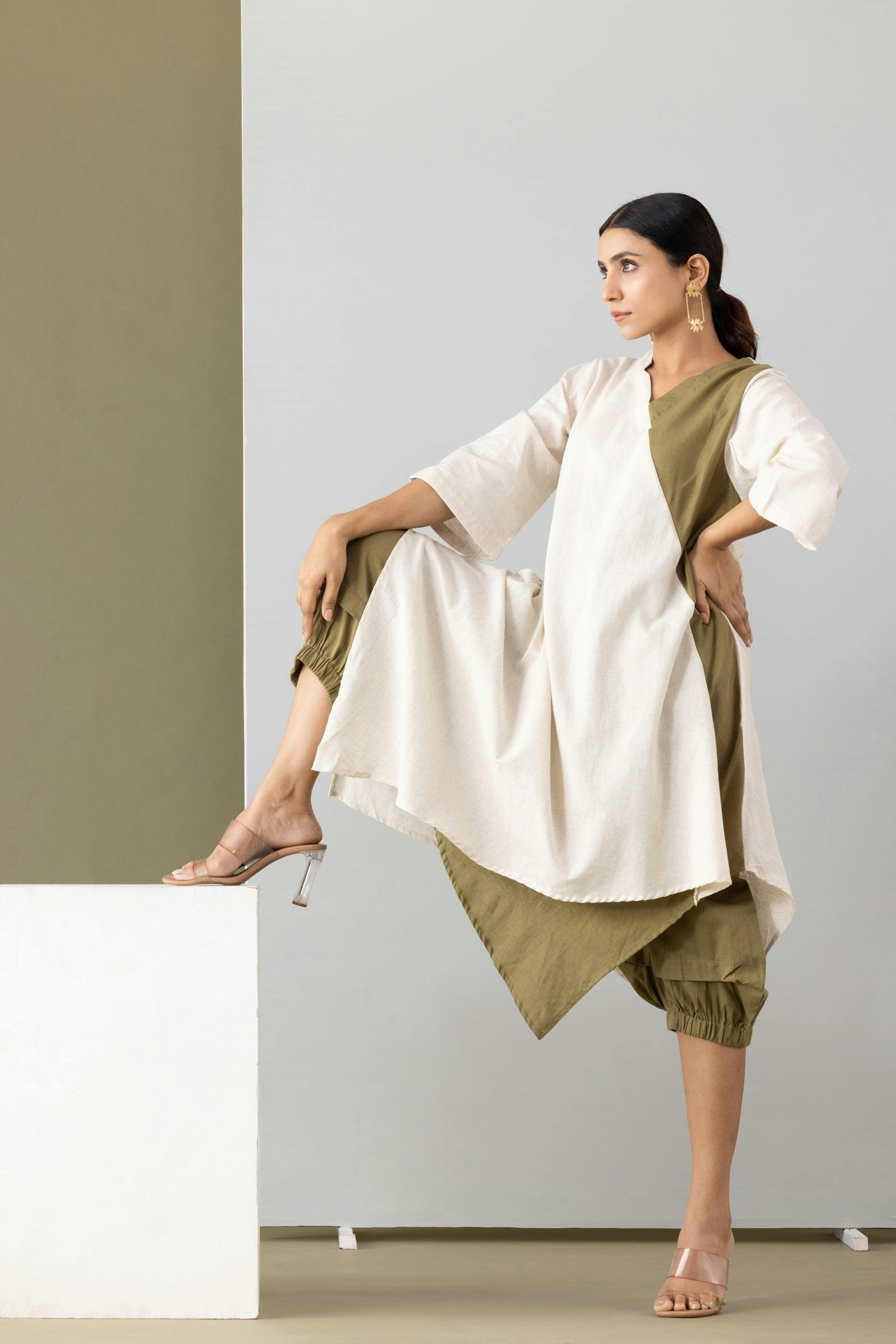 Thumbnail preview #3 for SAFARI OVERLAP TUNIC-DRESS