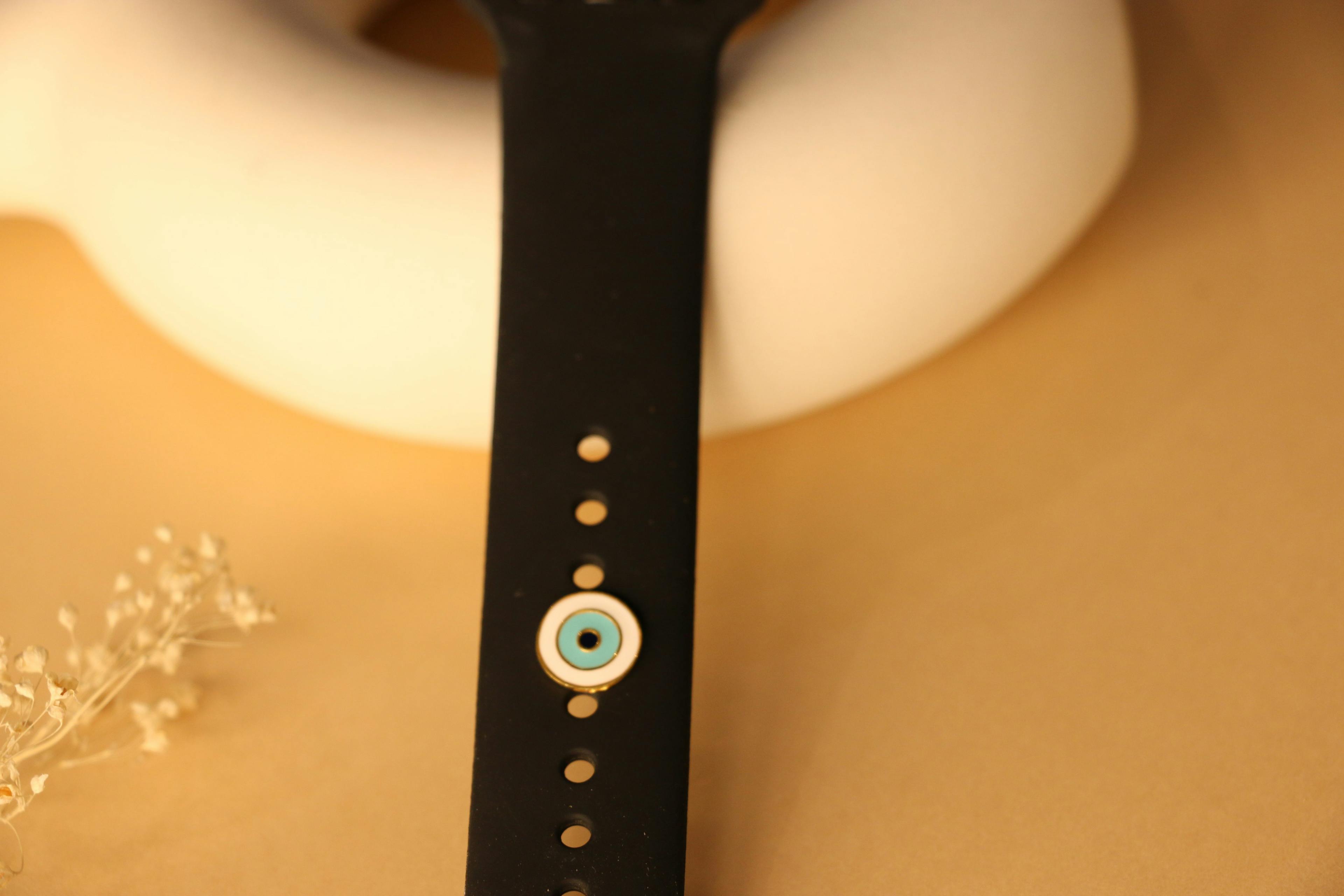 Thumbnail preview #2 for Evil eye watch button