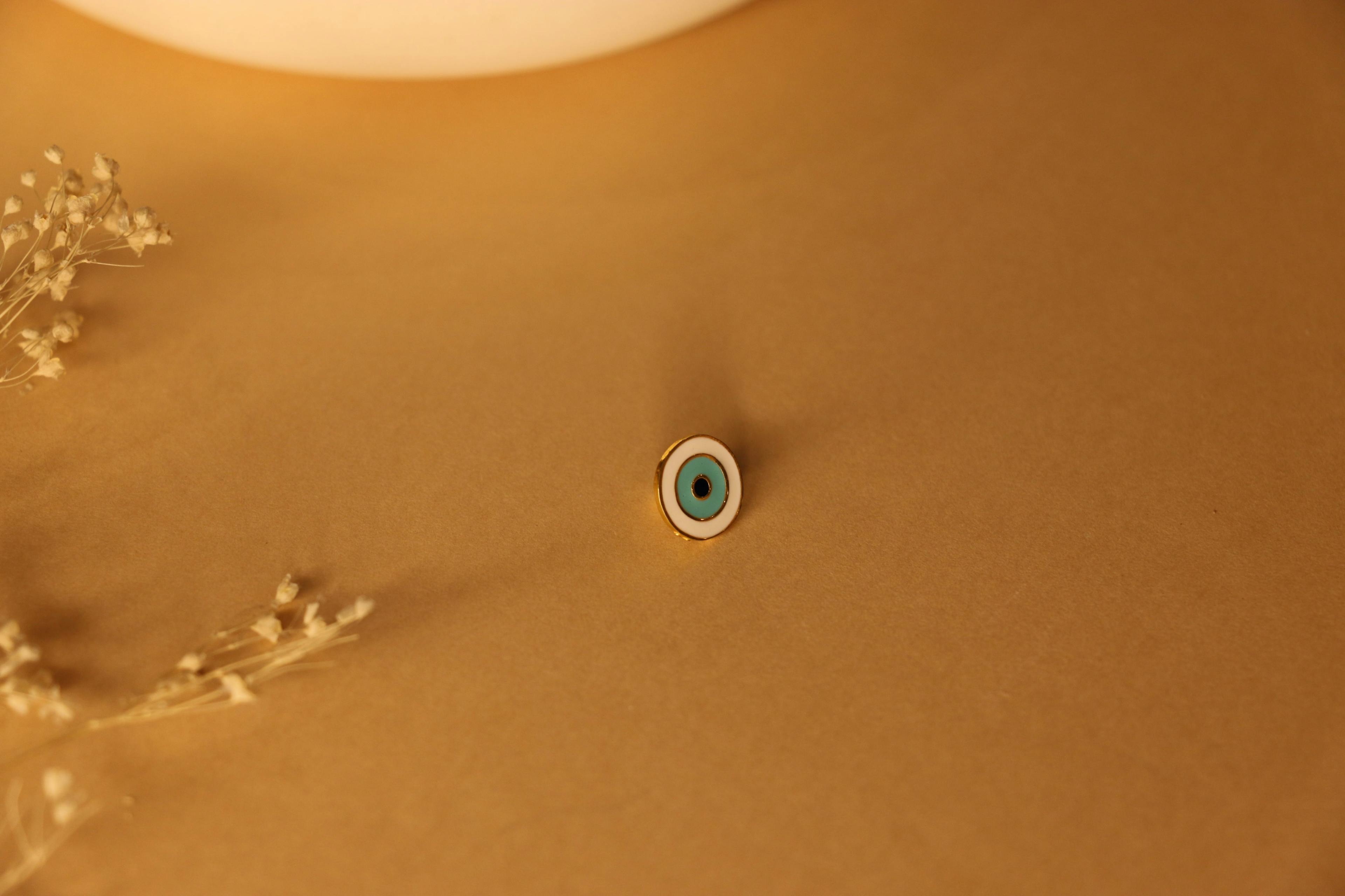 Thumbnail preview #3 for Evil eye watch button