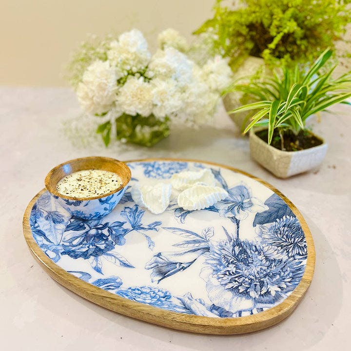 Large Oval Platter with Dip Bowl - Brittany Blanc, a product by Faaya Gifting
