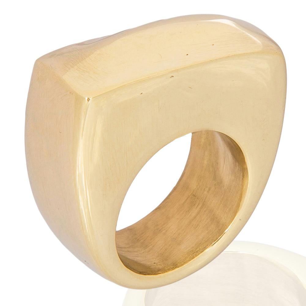 Brazawi Ring, a product by Adele Dejak