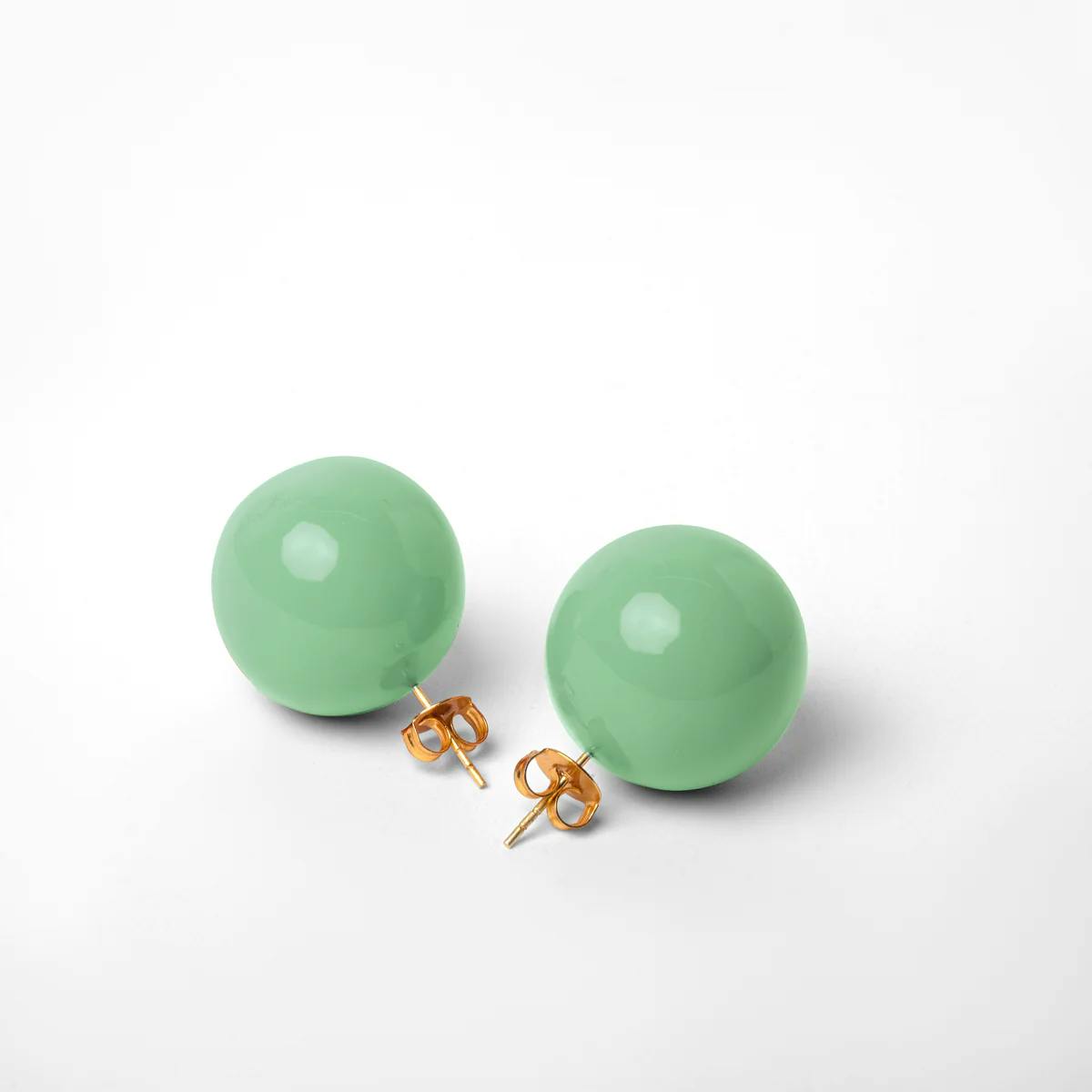 Thumbnail preview #3 for BUBBLE STUDS MINT