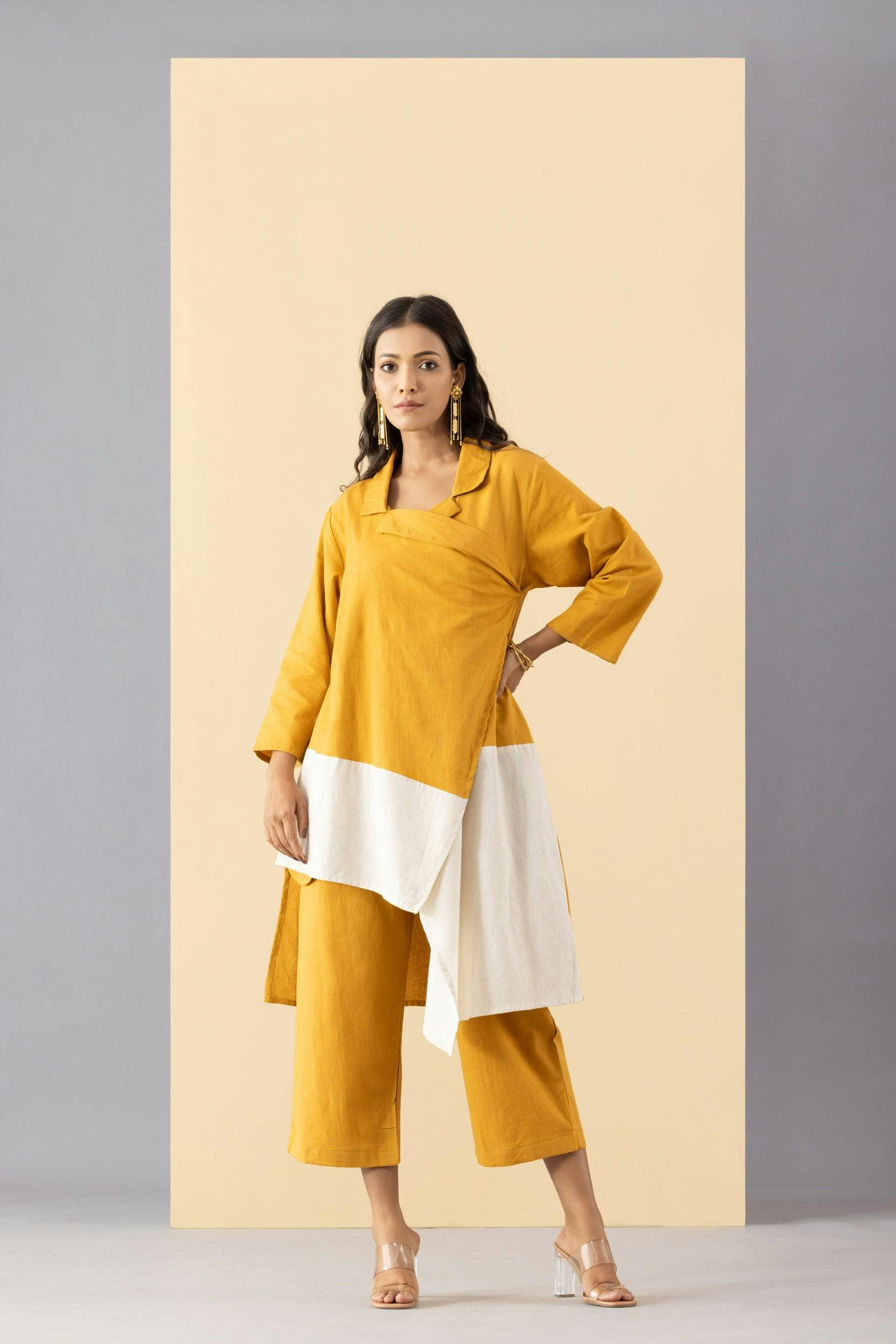 SAKII ANGRAKHA TUNIC, a product by MARKKAH STUDIO