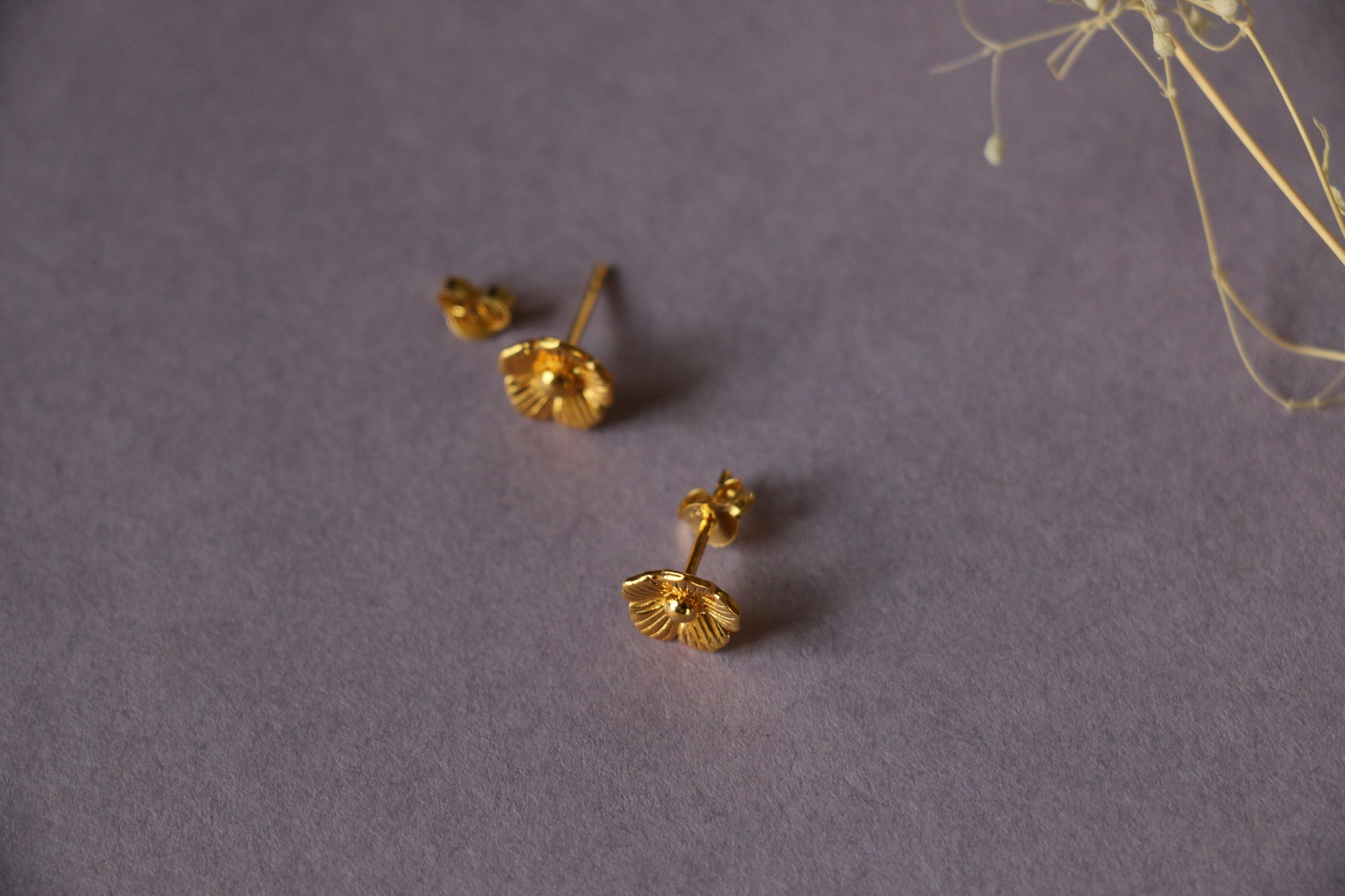 Thumbnail preview #2 for Floral ear studs