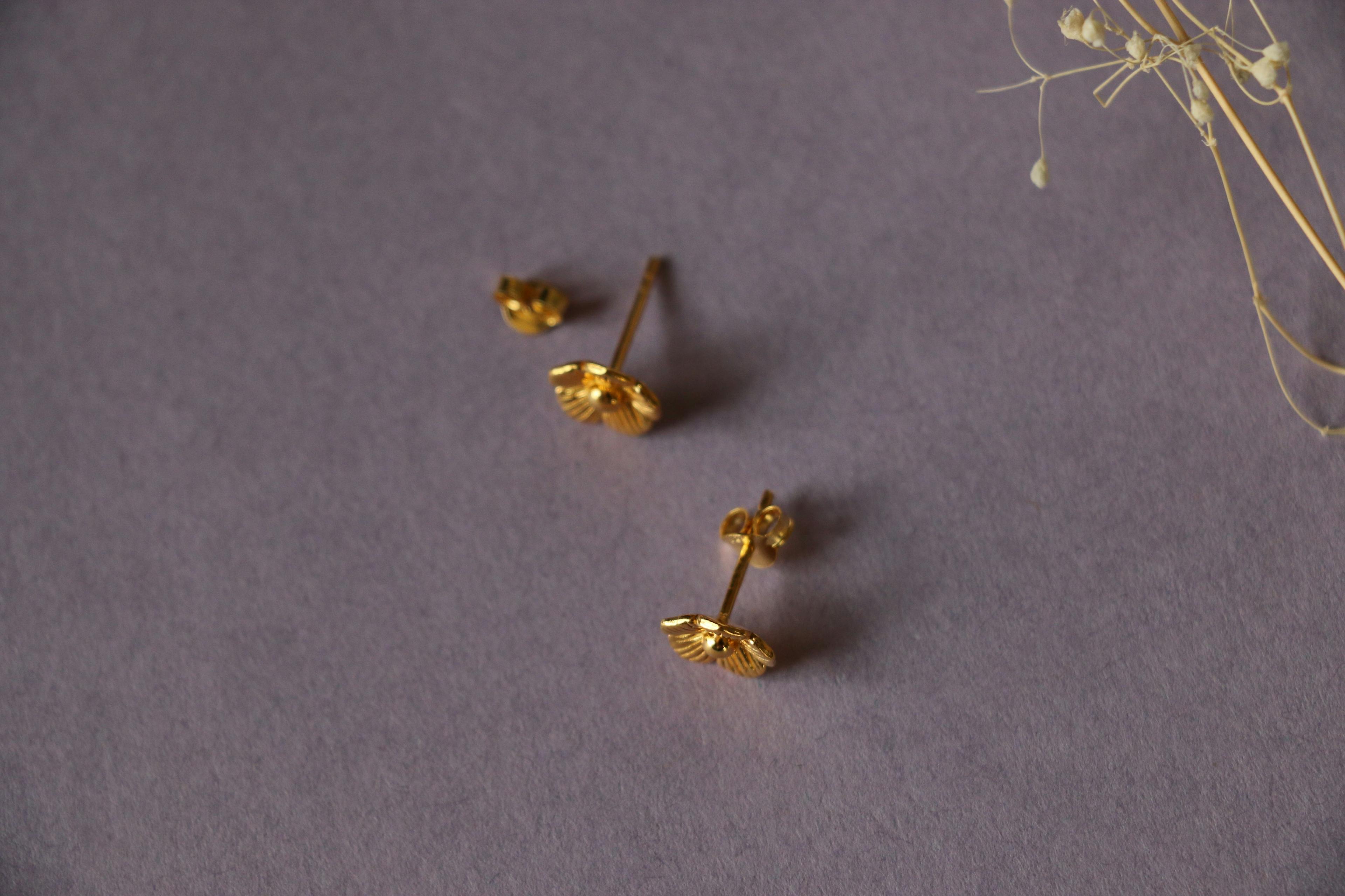 Thumbnail preview #3 for Floral ear studs