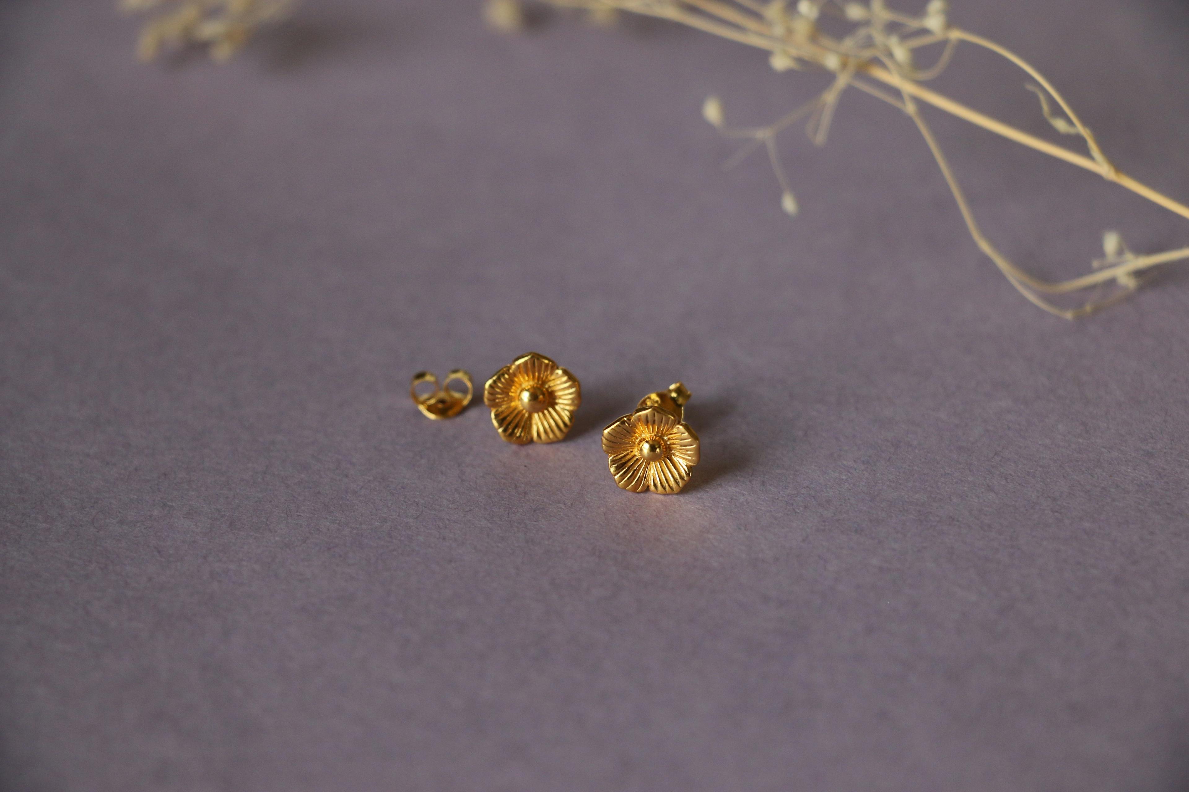 Thumbnail preview #6 for Floral ear studs