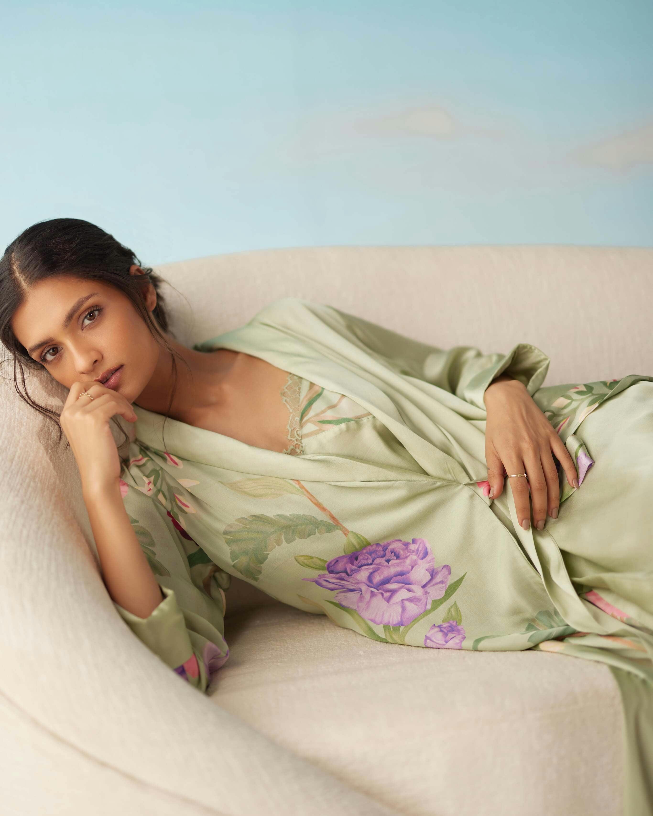 Thumbnail preview #0 for Jade Floral Dream Lounge Robe