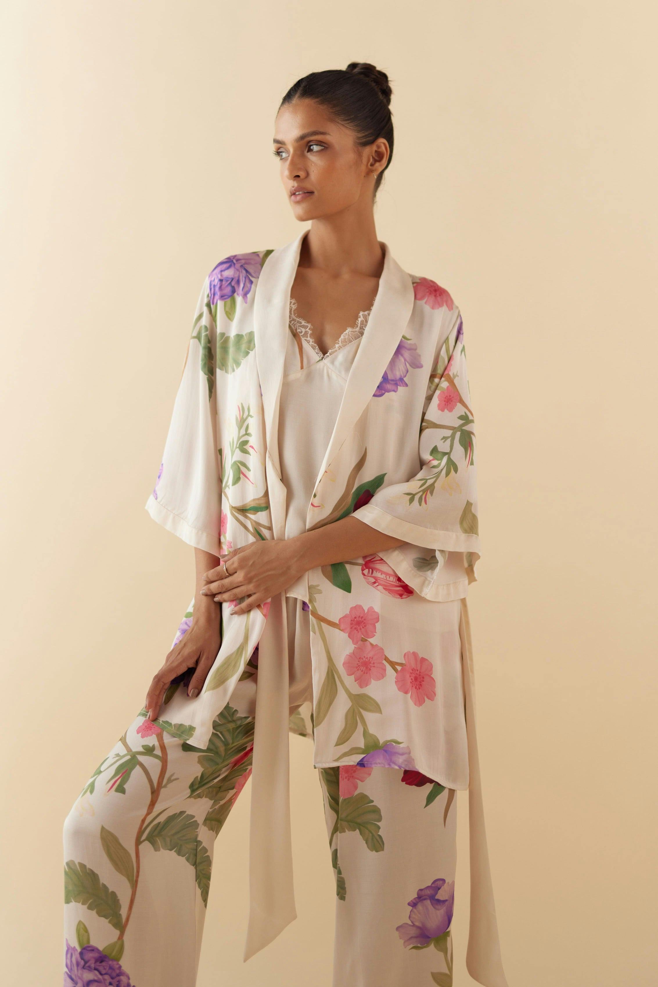 Thumbnail preview #1 for Floral Dream Lounge to Sleep Robe