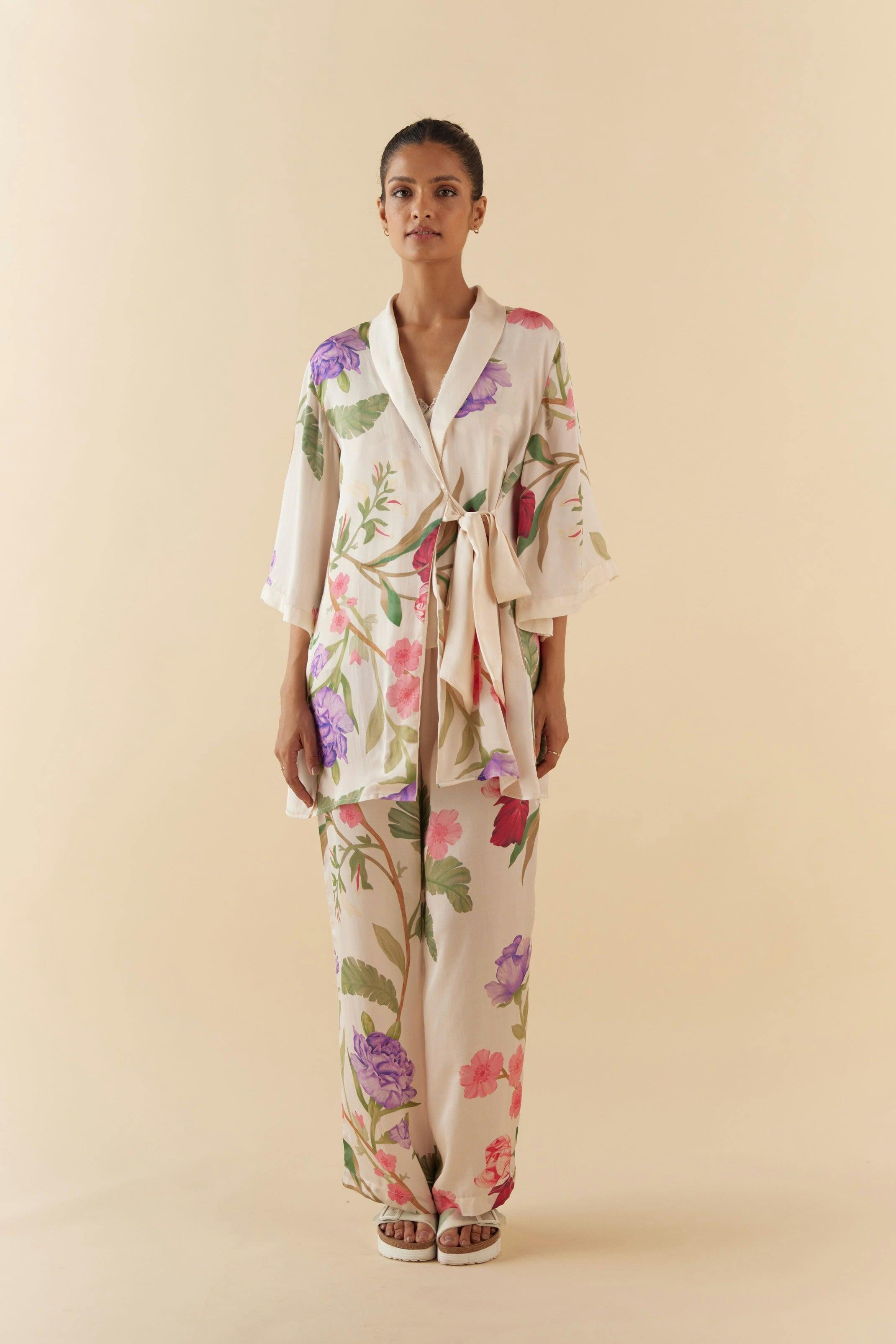 Thumbnail preview #0 for Floral Dream Lounge to Sleep Robe