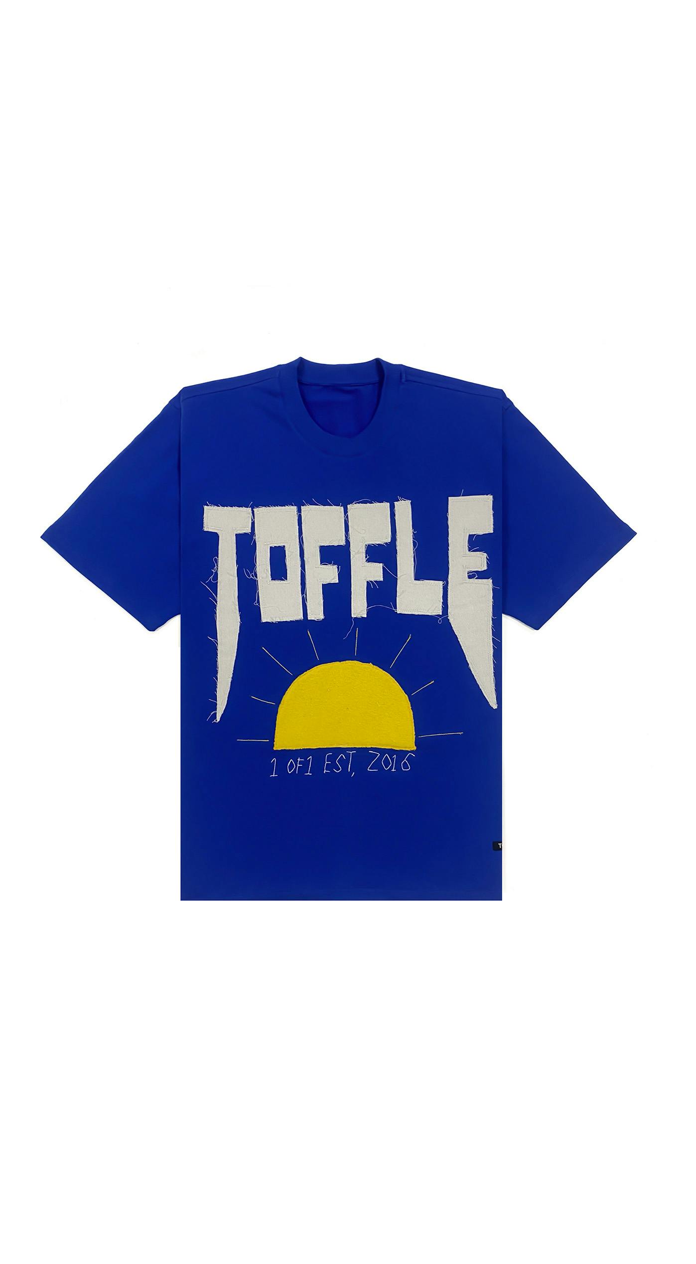 Dawn T-shirt, a product by TOFFLE