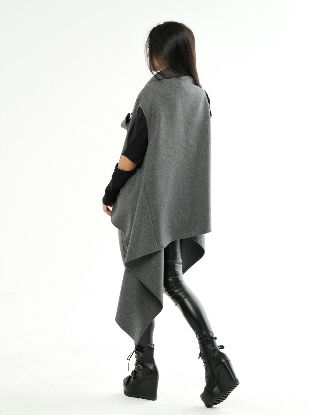 Thumbnail preview #4 for Asymmetric Sleeveless Vest In Gray