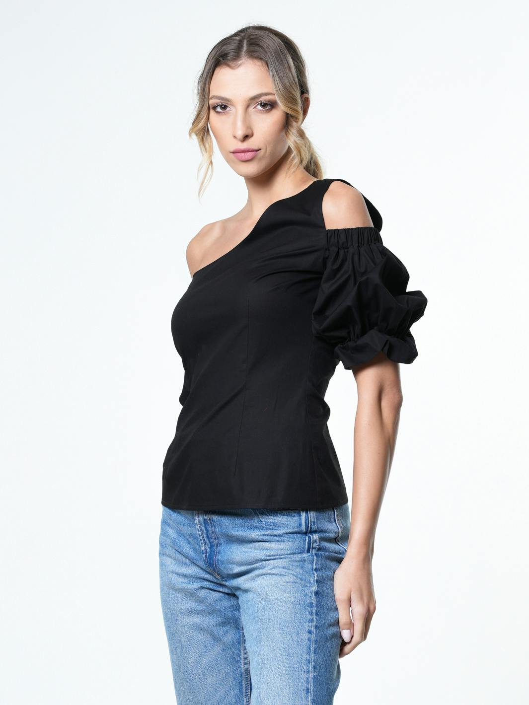 Extravagant One Sleeve Top , a product by METAMORPHOZA
