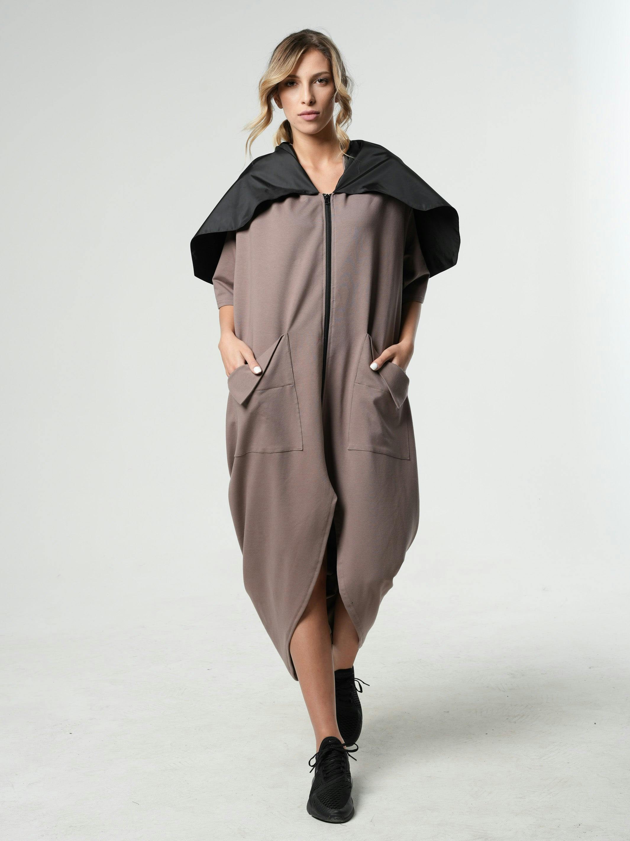 Thumbnail preview #1 for Extravagant Zipper Tunic With Shoulder Cape