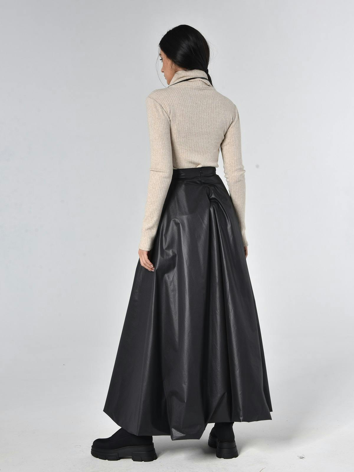 Thumbnail preview #1 for Maxi A-Line Skirt With Front Pockets