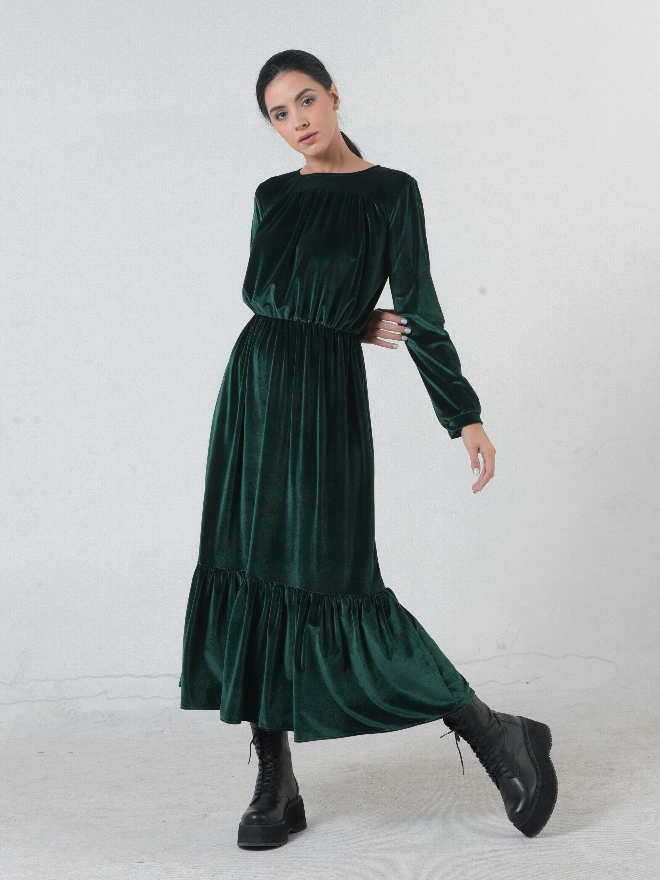 Long Velvet Dress, a product by METAMORPHOZA