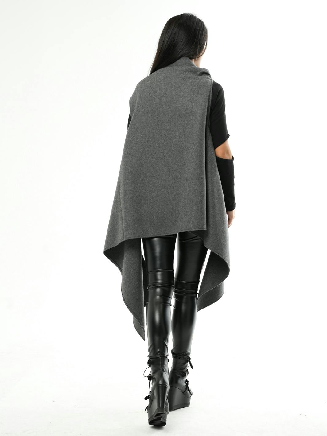 Thumbnail preview #1 for Asymmetric Sleeveless Vest In Gray