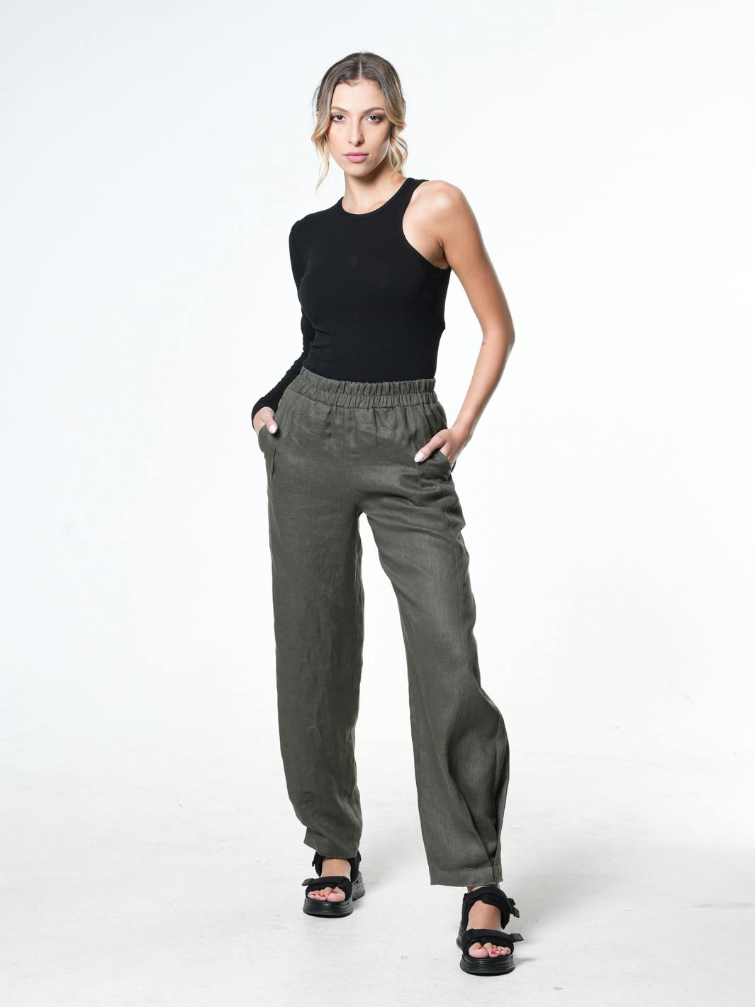 Wide-Leg Linen Pants With Pockets, a product by METAMORPHOZA