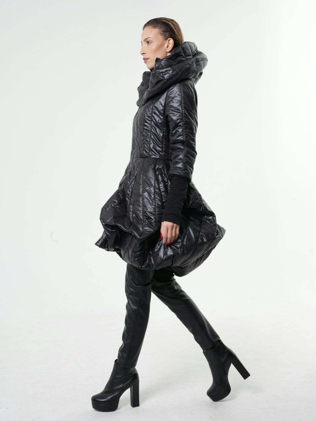 Thumbnail preview #1 for Black Puffer Coat With Large Collar