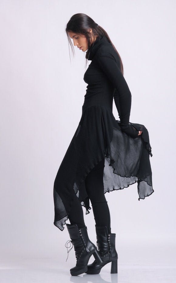 Thumbnail preview #1 for Turtleneck Black Tunic With Pleated Choffon Layer