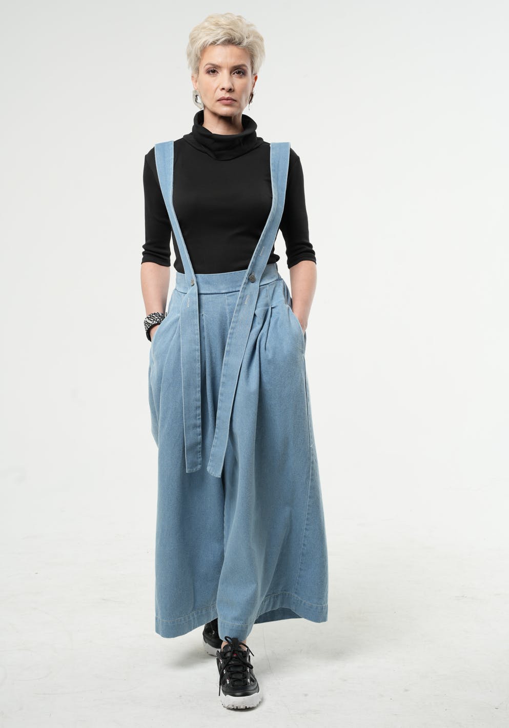 Thumbnail preview #1 for Full-length Wide-leg Light Denim Pants