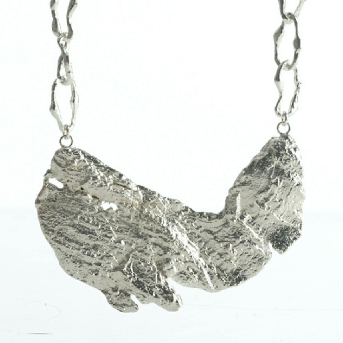 Thumbnail preview #3 for Oak Bark Necklace