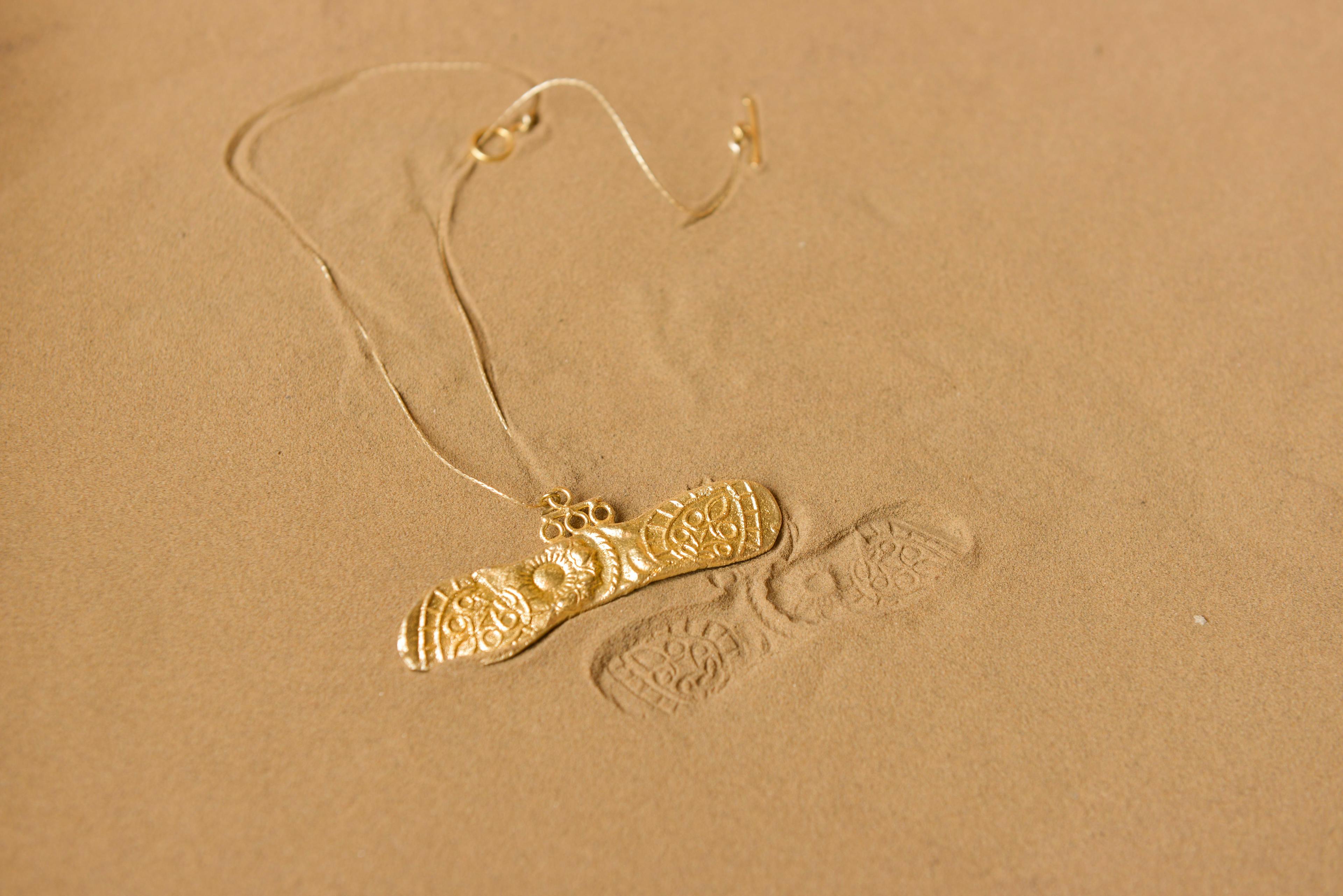 Thumbnail preview #1 for Fossil Pendent S 4