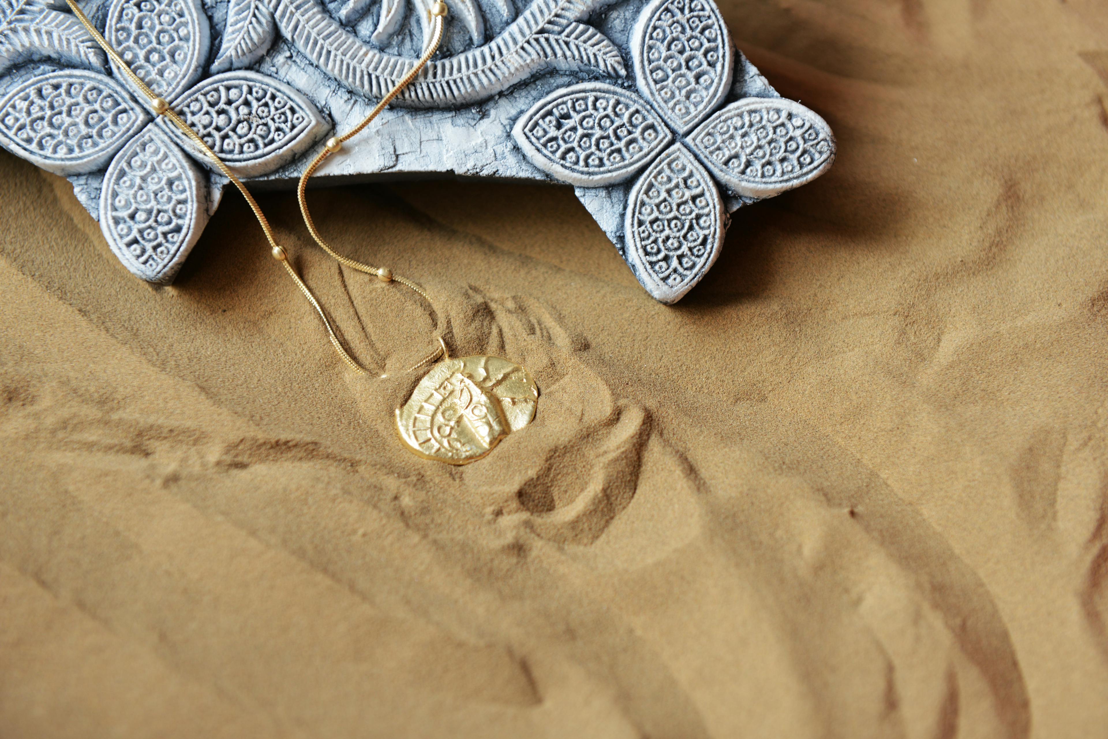 Thumbnail preview #1 for Fossil Pendent M 2