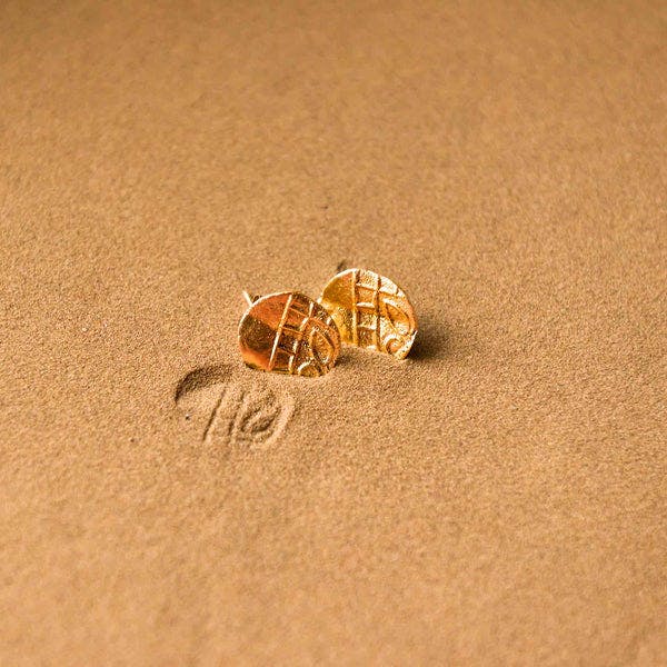 Fossil Studs 4, a product by Kassa